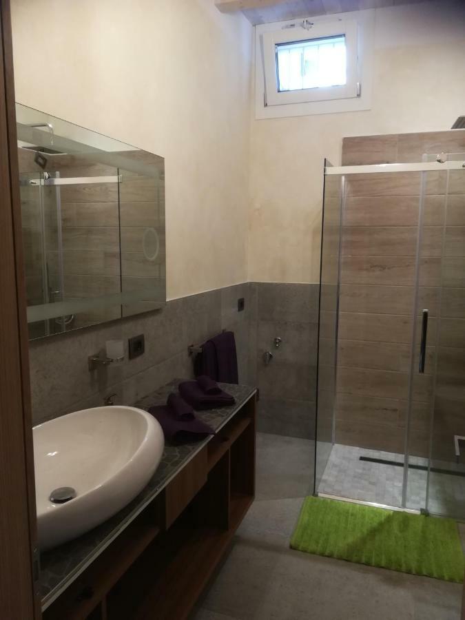 Villa Martina Ντεζεντσάνο ντελ Γκάρντα Εξωτερικό φωτογραφία