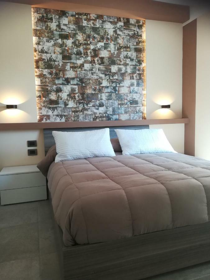 Villa Martina Ντεζεντσάνο ντελ Γκάρντα Εξωτερικό φωτογραφία