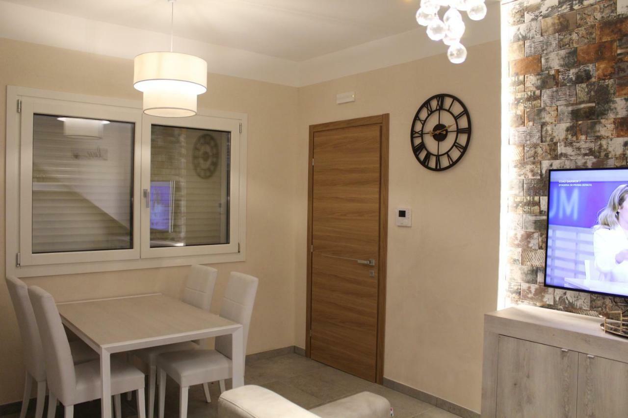 Villa Martina Ντεζεντσάνο ντελ Γκάρντα Εξωτερικό φωτογραφία