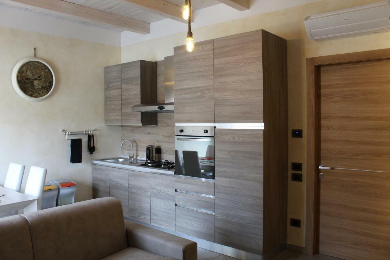 Villa Martina Ντεζεντσάνο ντελ Γκάρντα Εξωτερικό φωτογραφία