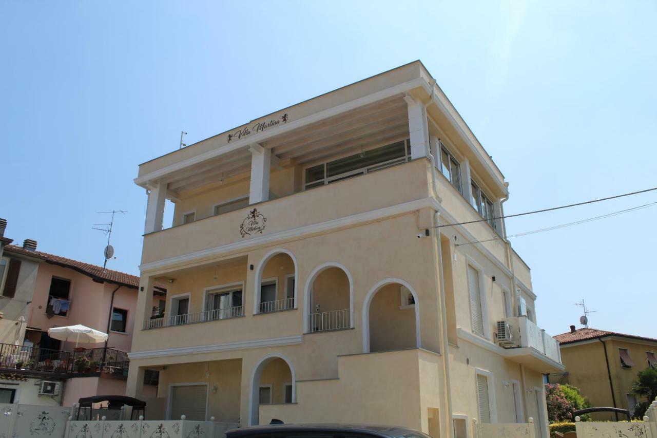Villa Martina Ντεζεντσάνο ντελ Γκάρντα Εξωτερικό φωτογραφία